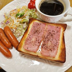 ナムディの作ってみた!投稿(ベーコンマヨトースト)