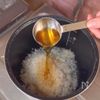 もち米いらず！お正月の残り餅で【定番五目おこわ】の工程3