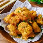【ズボラで柔らか♡】鶏むね肉のやみつきチキン☆チーズカレー味