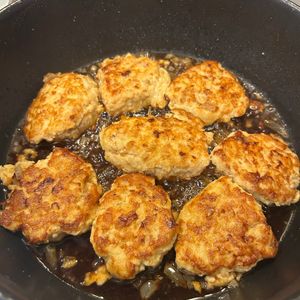 エステルの作ってみた!投稿(我が家の【絶品甘辛つくね】1食83円!激安激旨!!)