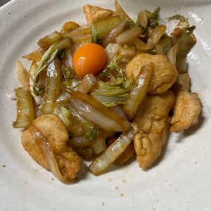 しょうこの作ってみた!投稿(パパッと作れる節約丼！『胸肉と白菜のすき焼き風どんぶり』)