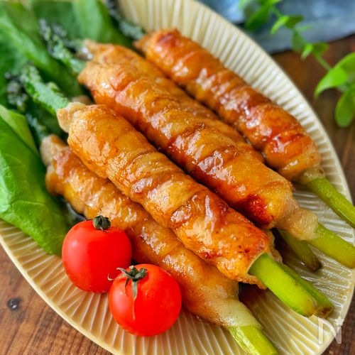 巻いて焼くだけ【アスパラの竹輪肉巻き】甘辛タレがやみつき！