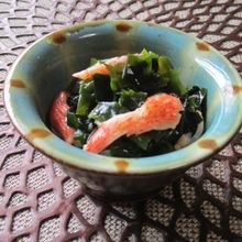 わかめとかにかまの酢の物