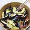 【ナス豚チャプチェ】パパっと切り入れワンパン♪包丁いらずで!の工程2