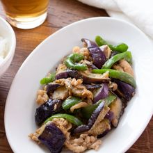 【ごはんが進むおかず】《下味調理》なすとピーマンの甘味噌炒め