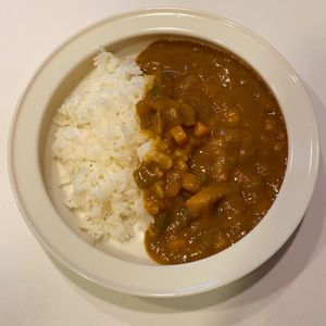 みわの作ってみた!投稿(市販ルーで作る 懐かしのポークカレー)