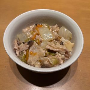 まなの作ってみた!投稿(簡単にできる！ぶっ込み【中華丼】)