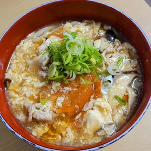 まゆのの作ってみた!投稿(おかわり必須！？酸辣湯風とまたまうどん)
