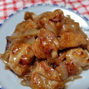コスモスの作ってみた!投稿(行列のできる定食屋さんの🍚鶏のとろとろ生姜焼き定食🤩💖)