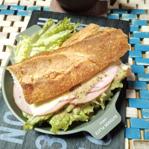 M＊Pの作ってみた!投稿(フランスパン　バケットサンドの作り方)