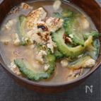 豆腐とゴーヤの味噌汁
