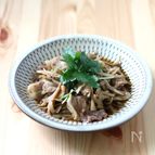 豚肉とごぼうのしょうゆ蒸し
