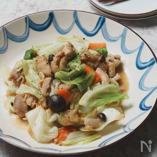 仕事終わりの疲れた時の肉野菜炒め
