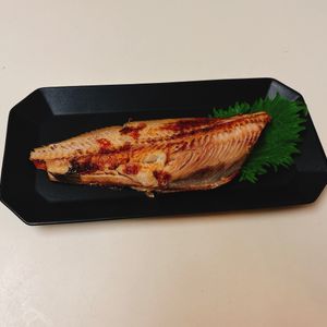 りんの作ってみた!投稿(大きいほっけの干物のフライパン焼き)