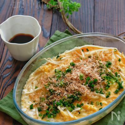 レンジで簡単!もやしの卵チーズ蒸し【コスパ最強】