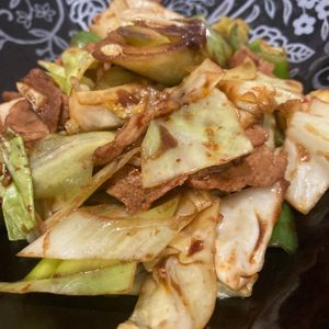 すみれの作ってみた!投稿(キャベツたっぷり回鍋肉(ホイコーロー))