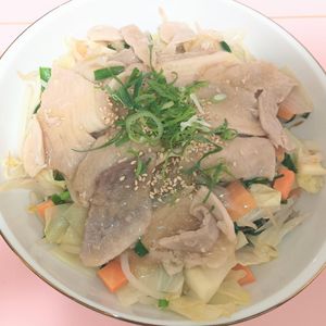 milkの作ってみた!投稿(シャキシャキ！肉あんかけの野菜炒め)