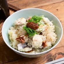 生のハモが手に入ったら「さっぱり鱧と梅干しの釜飯」