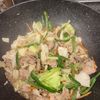 Hikeyの作ってみた!投稿(行列の定食屋さんの🍚10倍おいしい漬け焼き♪肉野菜炒め🤩)