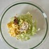 材料ふたつで副菜！《キャベツと卵のタルタルマスタードサラダ》の工程4