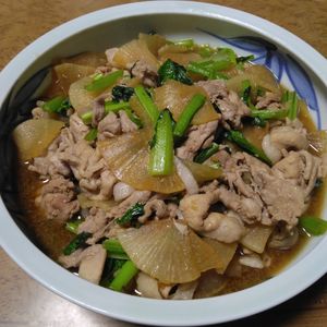 ももの作ってみた!投稿(【大根が甘ジューシー】豚こま大根のオイスター炒め)