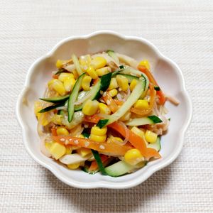 よっこの作ってみた!投稿(レンジで簡単♪塩もみ不要◎【レンチン春雨サラダ】)