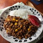 ナスとトウモロコシのキーマカレー
