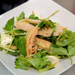 まゆのの作ってみた!投稿(焼きたけのこ・モッツァレラ・三つ葉のさんしょう甘じょうゆ)