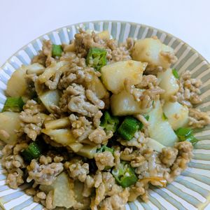 ejaの作ってみた!投稿(＊長芋とオクラとひき肉の味噌炒め＊丼にも◎レタスに包んでも◎)