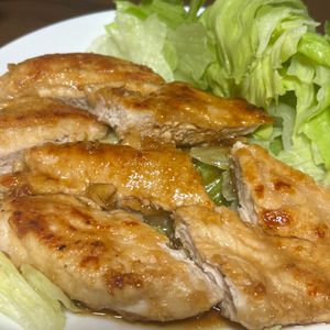 さくらの作ってみた!投稿(ワンパン15分【鶏むね肉のやみつきチキンステーキ】)