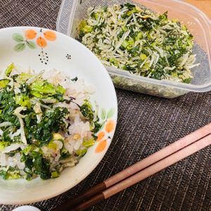 Kuの作ってみた!投稿(ごはんのおとも＊大根の葉とちりめんじゃこのふりかけ)