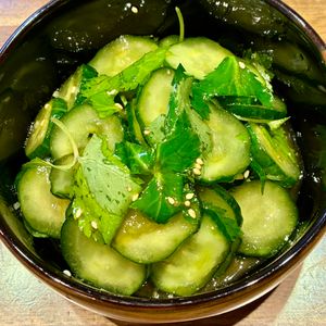 くだもの大好き🧡の作ってみた!投稿(火を使わないでぱぱっと作れる！きゅうりと三つ葉の中華和え)