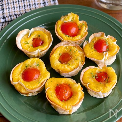 お弁当にピッタリ♪トースターで簡単「餃子の皮でミニキッシュ」