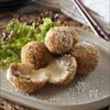 【カニカマ大葉のコロッケ風】中にはとろける味噌チーズ。