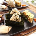 玄米にぎり韮トマト厚焼き卵☆減量プレート
