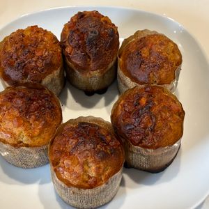 とーるじーじの作ってみた!投稿(焼くまで５分♡ＨＭで簡単＊ドライフルーツとバナナのマフィン♡)