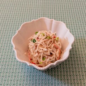 𝔂𝓾𝓶𝓲🍓の作ってみた!投稿(ヘルシーで簡単♪大根とハムのごまマヨサラダ)