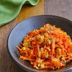 かつお風味のそぼろにんじんしりしり