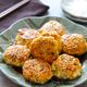 【ふわふわチキンバーグ照り焼きソース】絹揚げ入りで冷めても◎