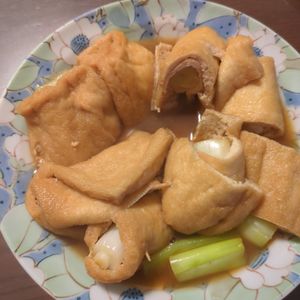 たりおの作ってみた!投稿(材料2つ！しみじゅわ〜！長ネギのきつね巻き煮♩簡単おつまみ)