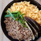 【ワンパンで楽々♪二色そぼろ丼】10分完成のスピードおかず！