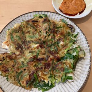 1177196の作ってみた!投稿(【たことニラのチーズチヂミ】カリッともっちり♡おつまみおかず)