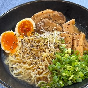 楽ラク手抜キッチン🐶🐾の作ってみた!投稿(たった7分！即席スープ！『冷やし塩ラーメン』)
