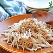 もやしとひき肉のさっぱりレモン炒め