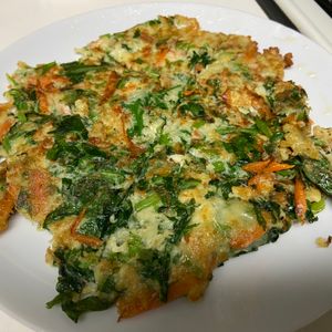 山子の作ってみた!投稿(春菊とにんじんの旨チヂミ)