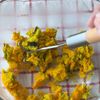 ボウル1つで♪かぼちゃのレーズンケーキの工程1