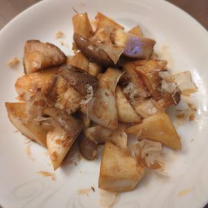たりおの作ってみた!投稿(【香ばしエリンギバター】5分おつまみ♪)