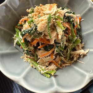 コタの作ってみた!投稿(栄養満点♡蒸し鶏とほうれん草のごま和え【#作り置き】)