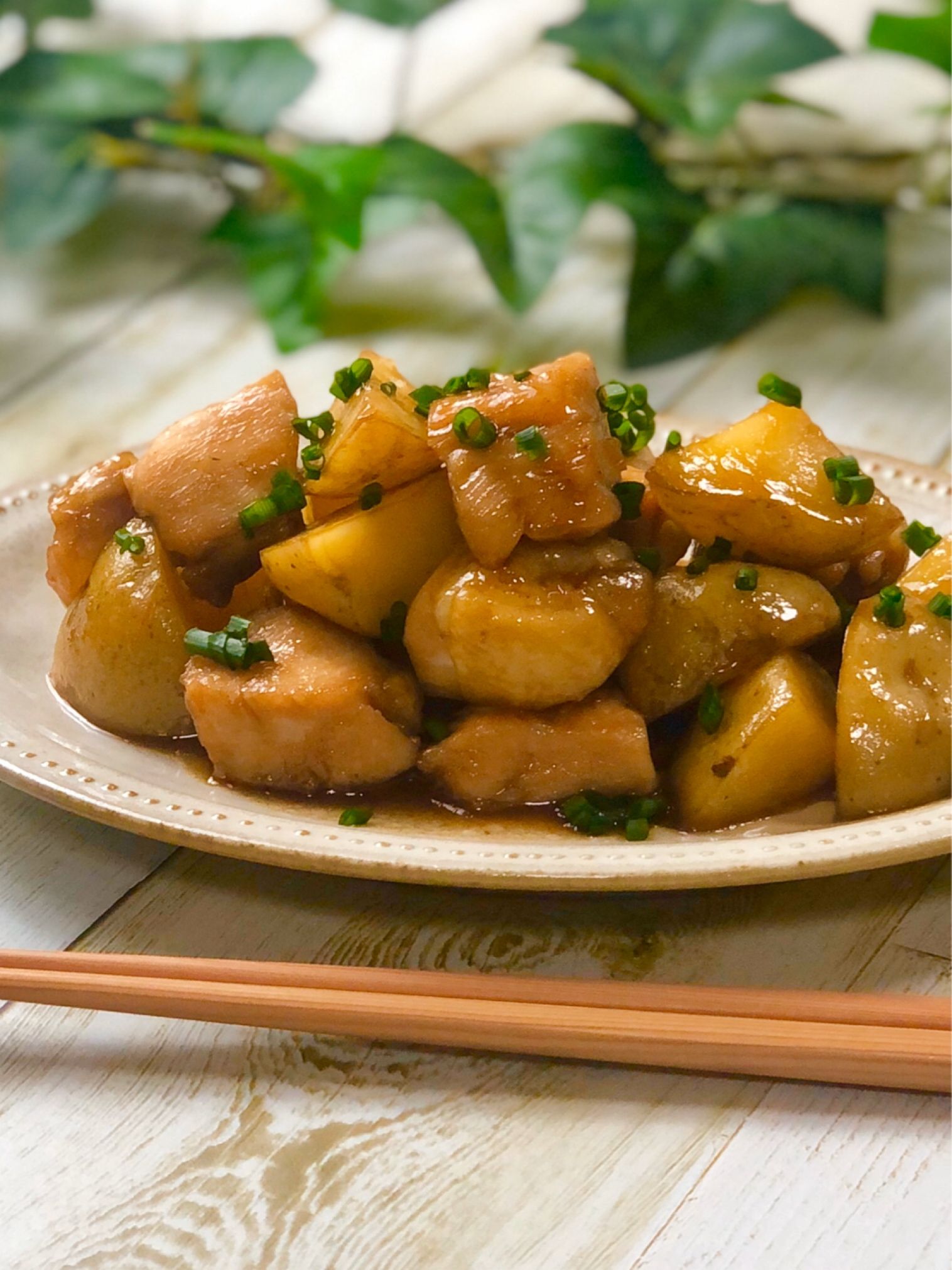 材料２つで食べ応えmax 鶏肉とじゃがいもの照り焼き レシピサイトnadia