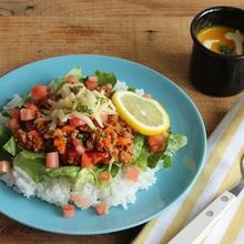 こどもにもおすすめ♪野菜たっぷりタコライス